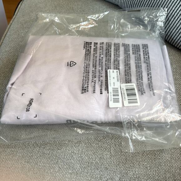Old Navy Lavender Malibu Farm Stand SoComfy Crew-Neck Graphic Sweatshirt - Picture 8 of 10